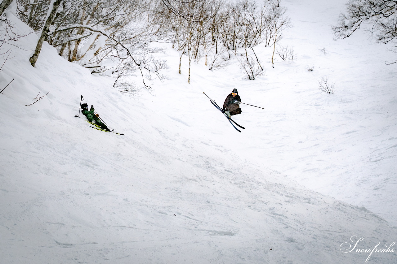 2026【4FRNT GUERRILLA RIDE EVENT】｜アメリカからやってきたゲストライダーたちが、サッポロテイネを滑る、飛ぶ！！